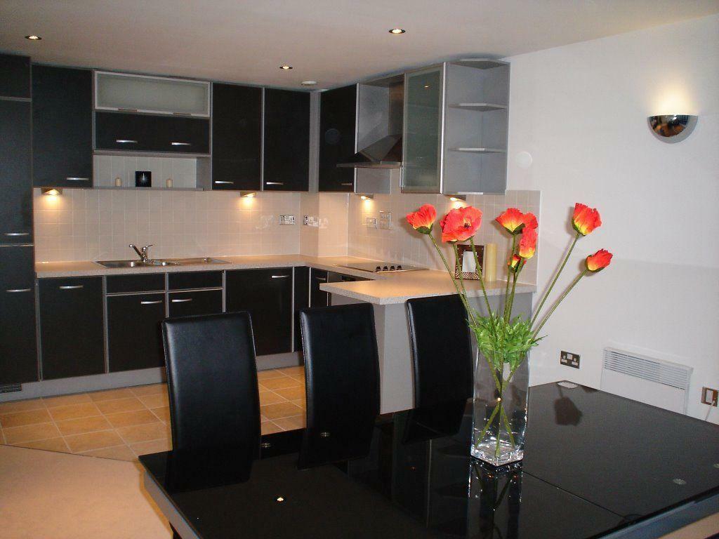 2 bedroom apartment for rent in Capital East Apartments, Western