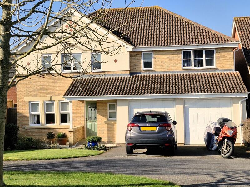 Main image of property: Osborne Heights, East Cowes, Isle of Wight
