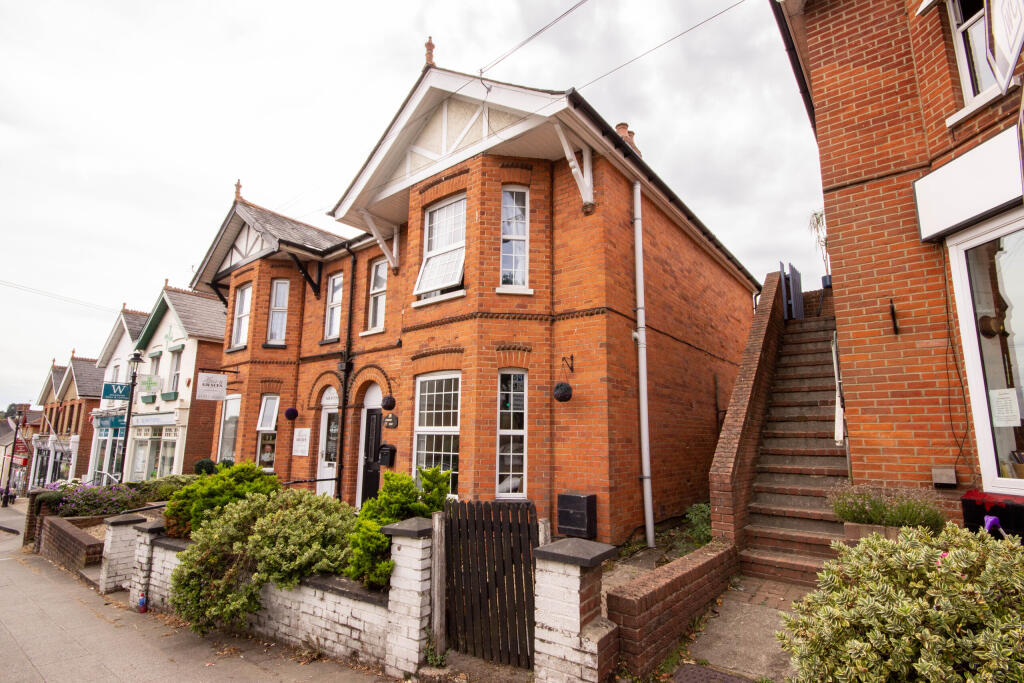 Main image of property: High Street, Wootton Bridge