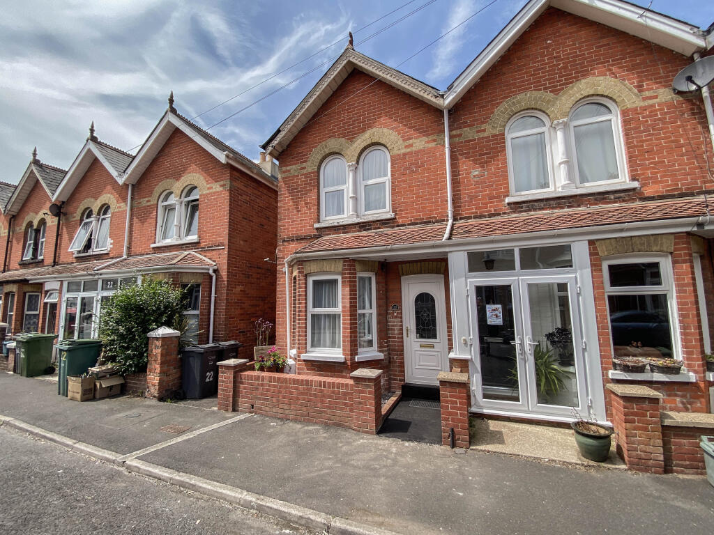 Main image of property: St. Davids Road, East Cowes, Isle of Wight