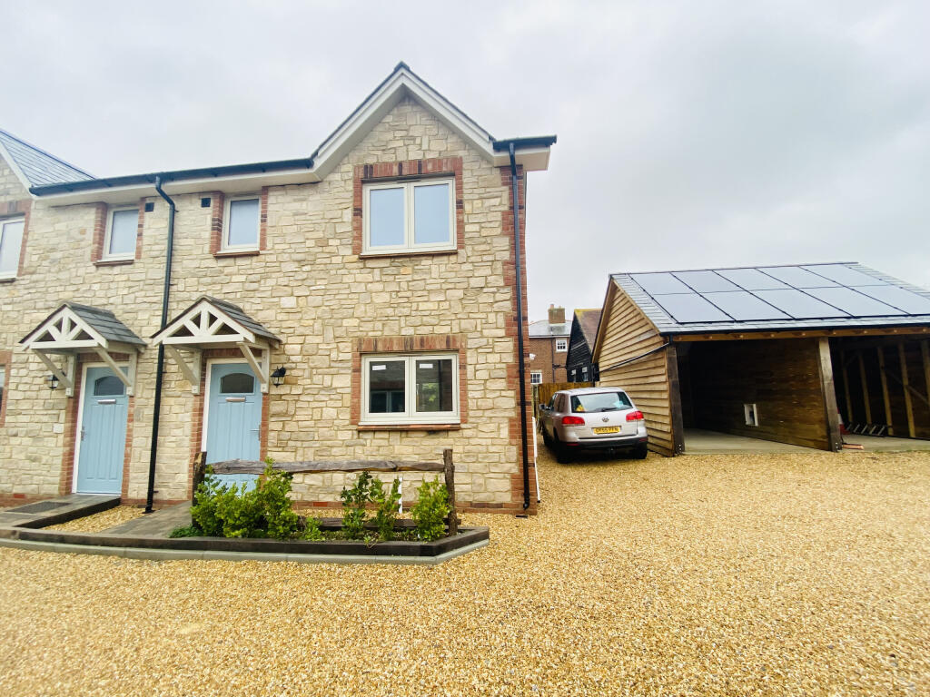 Main image of property: Hampton Mews, Havenstreet, Isle of Wight