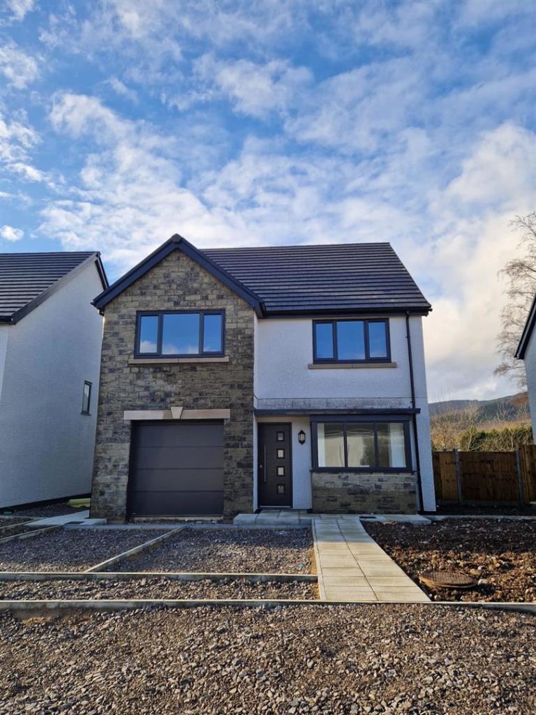4 bedroom detached house for sale in Llangarn, Maes Y Parc, Glynneath, SA11