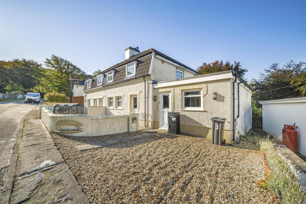 Main image of property: Glyncastle ,, Resolven, Neath