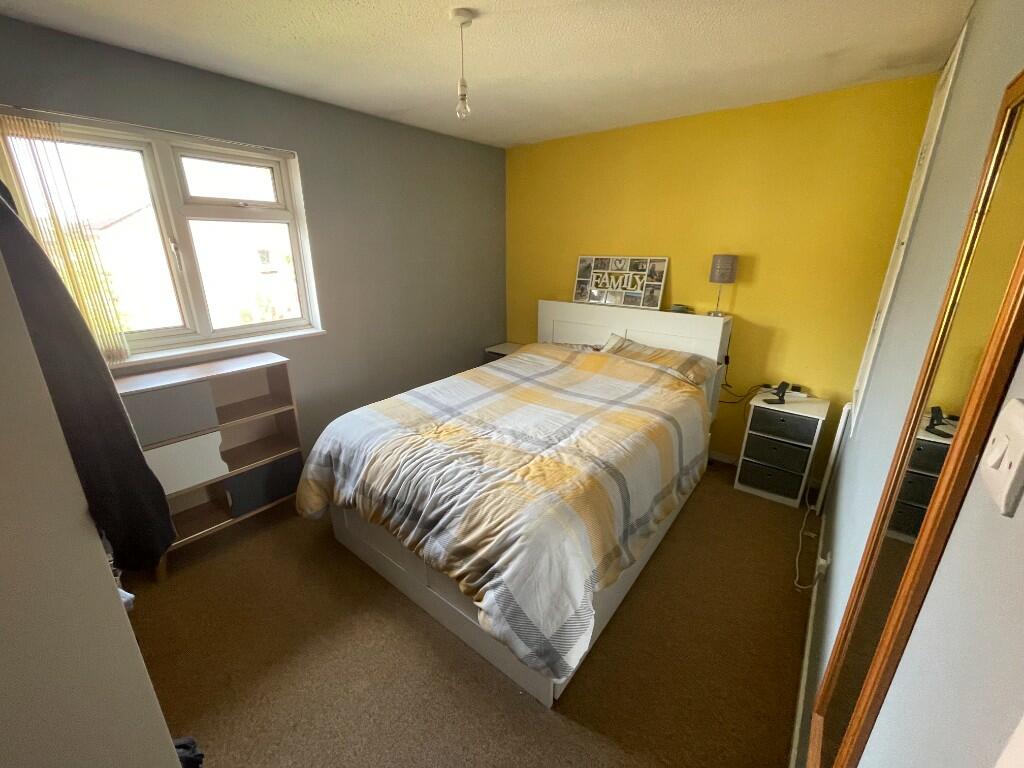 2 bedroom terraced house for sale in Partridge Close, Swindon