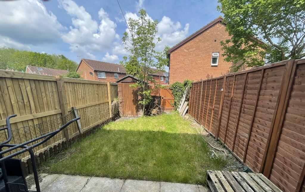2 bedroom terraced house for sale in Partridge Close, Swindon