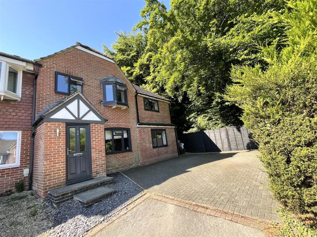 Main image of property: The Thorns, Marlborough