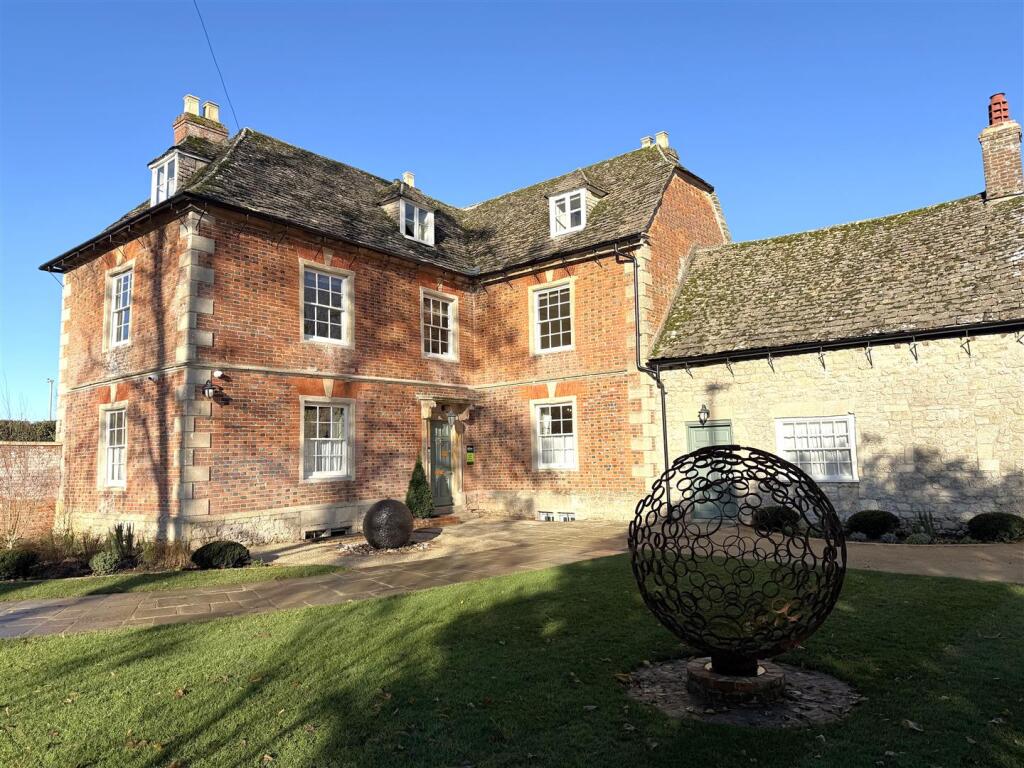 Main image of property: Lime Kiln Studio