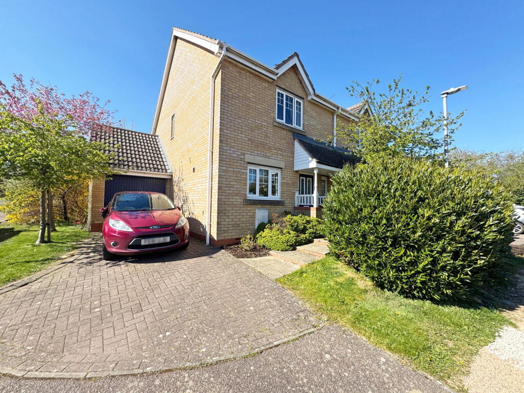 Main image of property: Oakham Close, Desborough, Northamptonshire