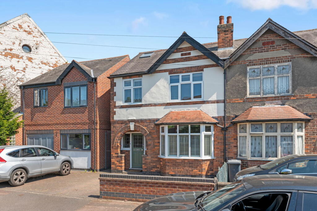 Main image of property: Rutland Road, West Bridgford, Nottingham, NG2 5DP