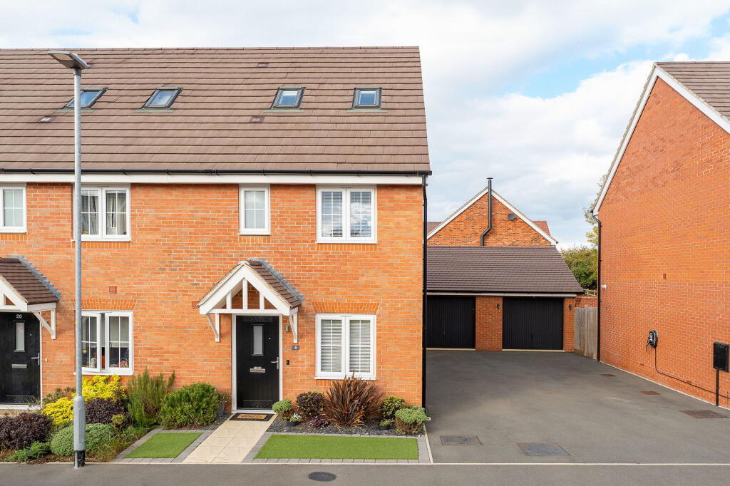 Main image of property: Highwayman Close, Boughton, Northampton, NN2 8FQ