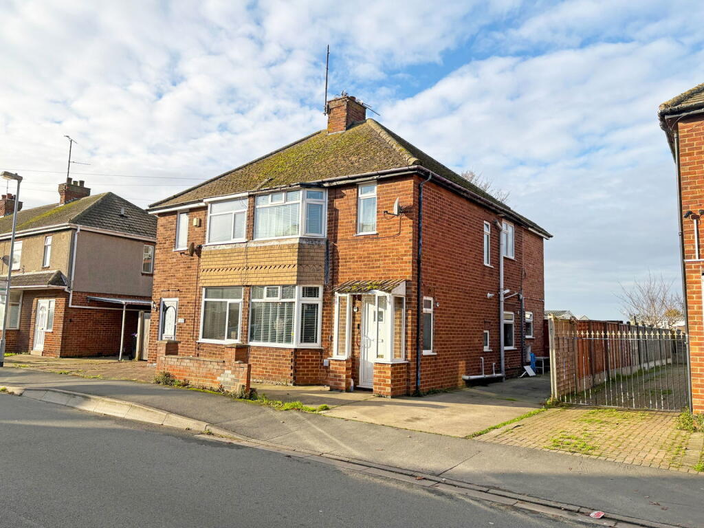 Main image of property: Queens Road, Skegness, Lincolnshire, PE25 2ET