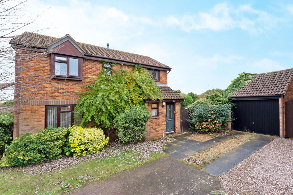 Main image of property: Grange Road, Wellingborough, NN9 5YQ