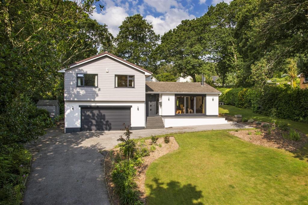 3 bedroom detached house for sale in Wellington Plantation, Feock, TR3