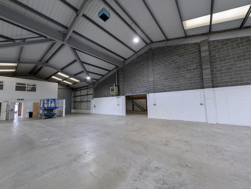 Denham Court Brunel Drive Newark 16.jpg