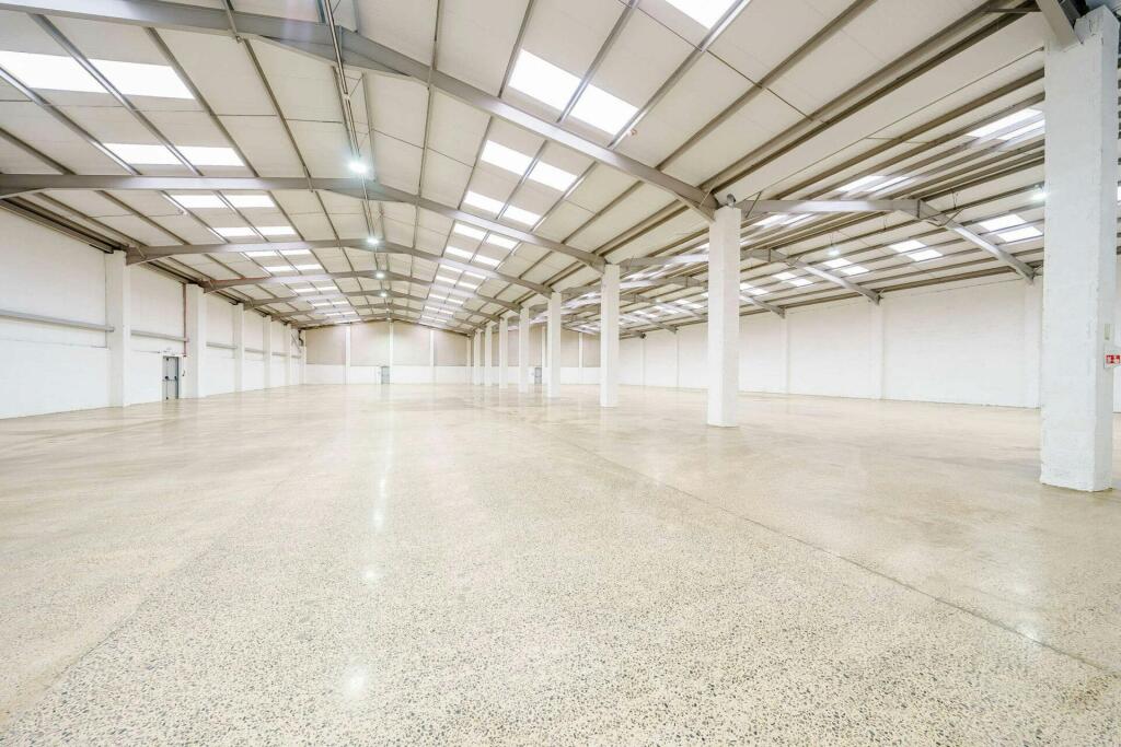 EDIT_ 12LonfordRoadIndustrialEstate11Final8001920x1280.jpg