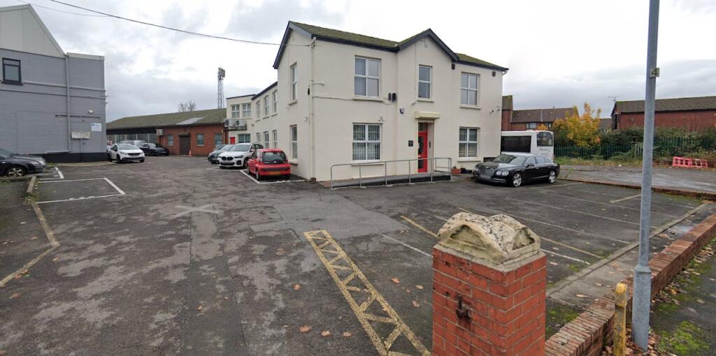 Additional property image - Glynteg House, Station Terrace, Caerdydd, CF5 4AA