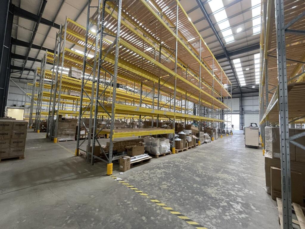 Additional property image - 300 Buckingway Business Park, Anderson Road, Cambridge, CB24 4UQ