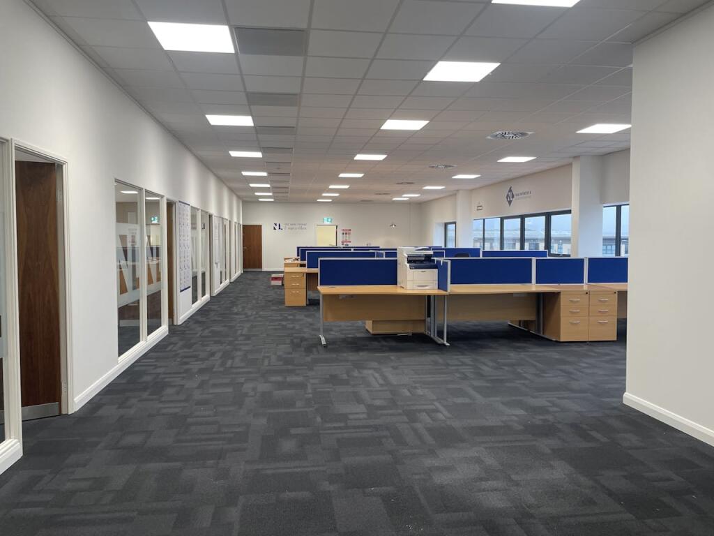 Additional property image - 300 Buckingway Business Park, Anderson Road, Cambridge, CB24 4UQ