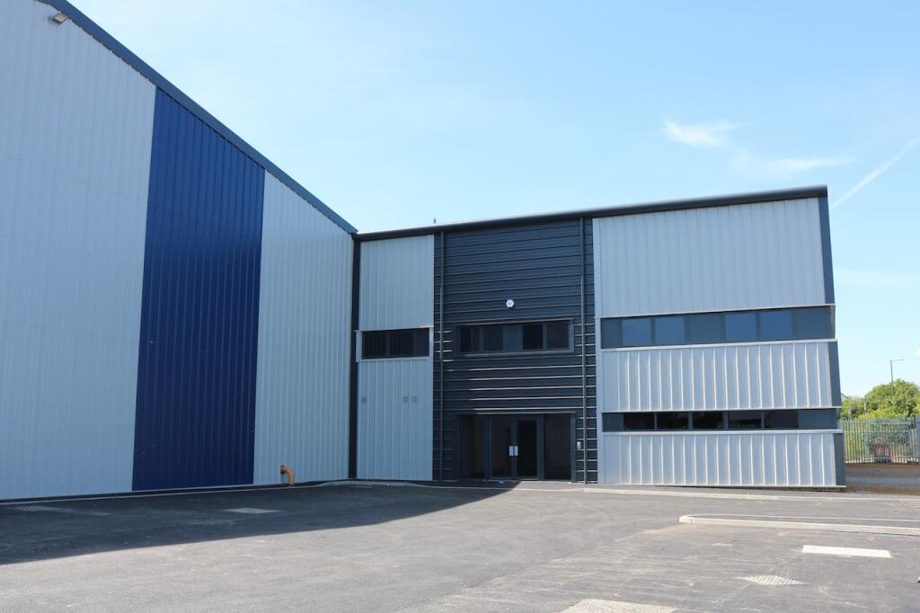 Additional property image - Appledale, 1 Eastways, Witham, CM8 3YQ
