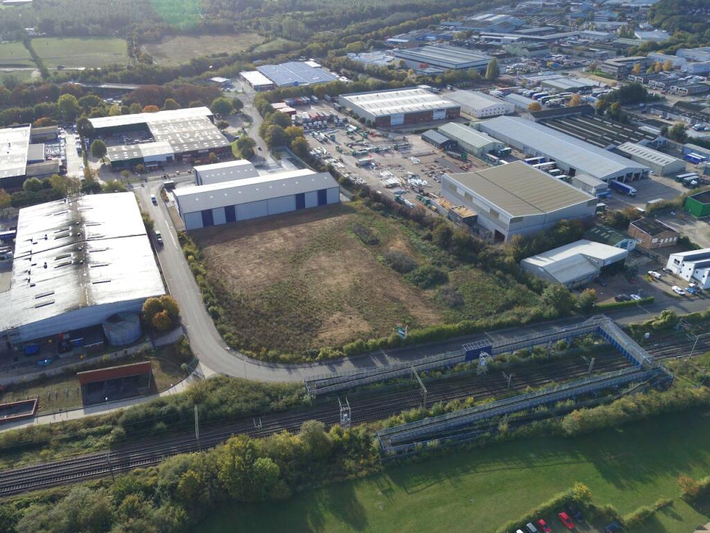 Additional property image - Appledale, 1 Eastways, Witham, CM8 3YQ