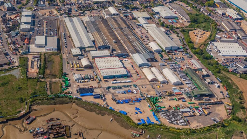 Main image of property: Unit 8A & 8B, Blackwater Trading Estate, The Causeway, Heybridge, CM9 4GG