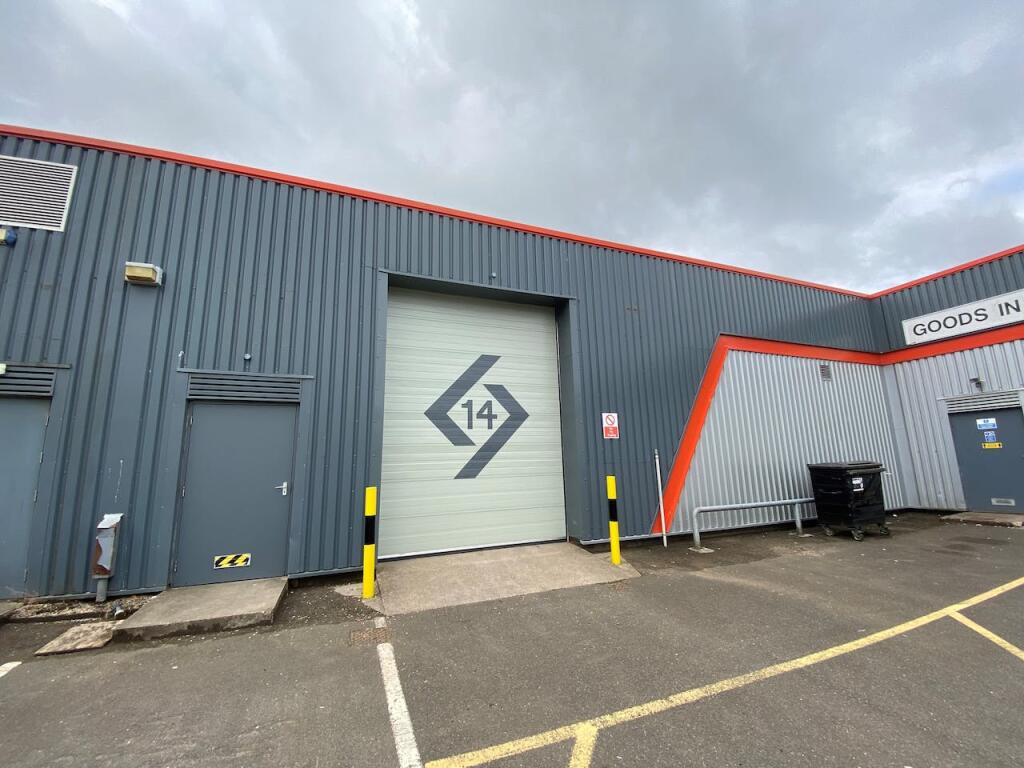 Light industrial facility to lease in Block 14 Unit A14 Coltness Lane