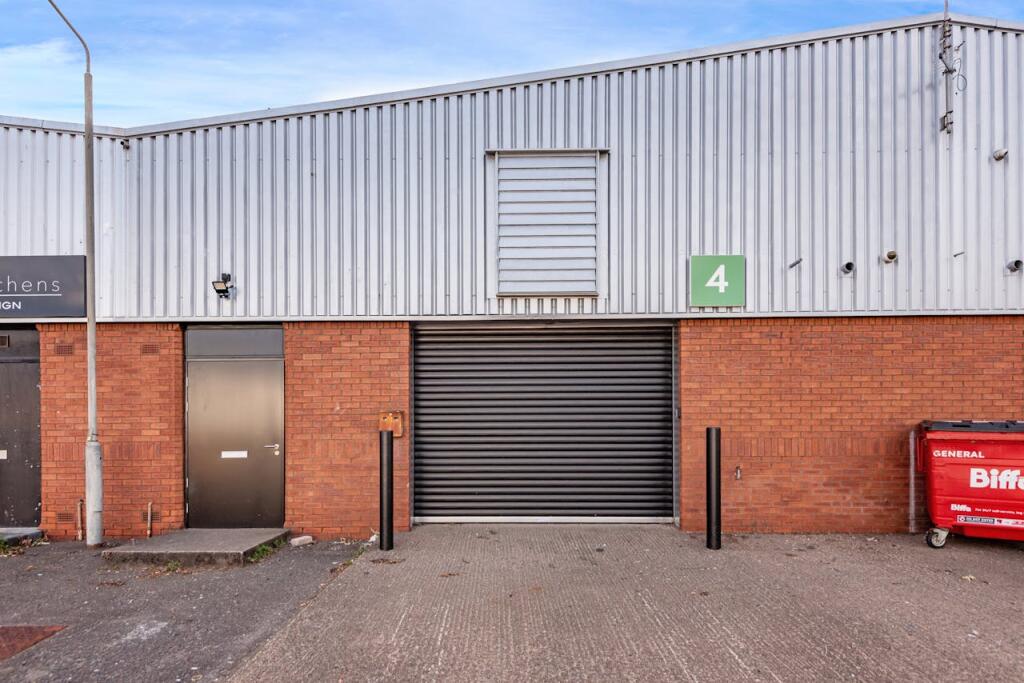 Main image of property: Block 4 Unit 4 Oakbank Trading Estate, Garscube Road, Glasgow, G20 7LU