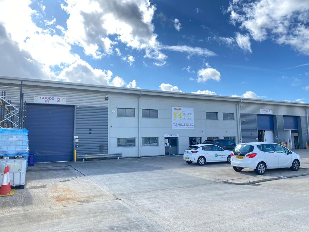 Main image of property: Units 2 & 3, Tuscany Court, Express Way, Wakefield Europort, Normanton, WF6 2AE