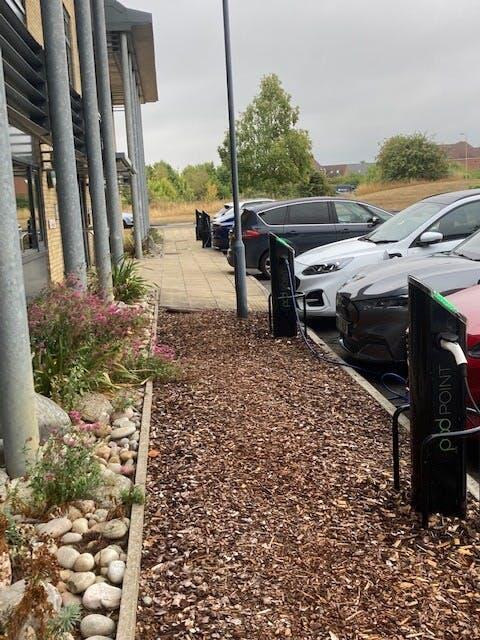 Electric charge points  Photo 2.jpg