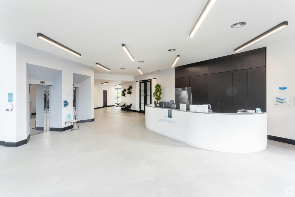 InteriorPhoto 20201028T .jpg