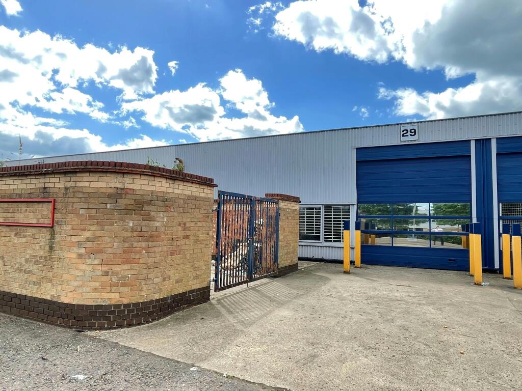 29 Stapledon Road.jpg