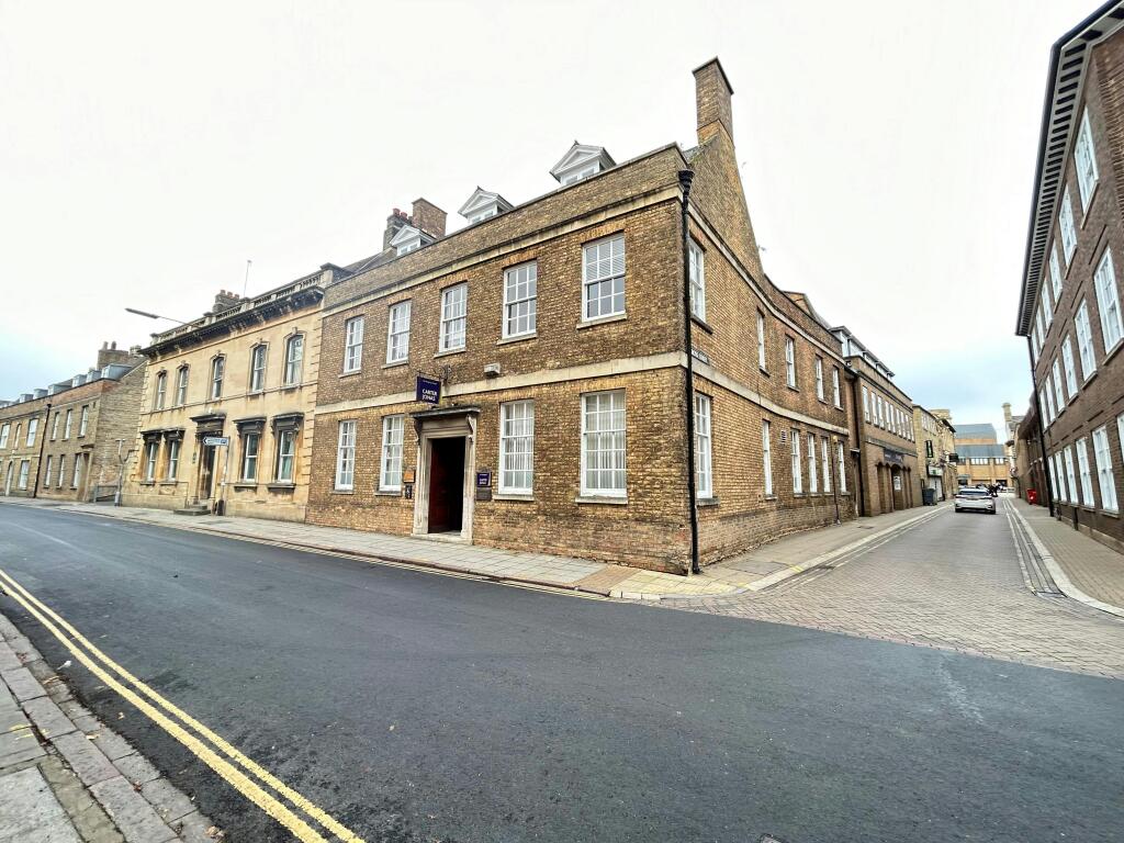 Main image of property: 43 Priestgate, Peterborough, PE1 1AR