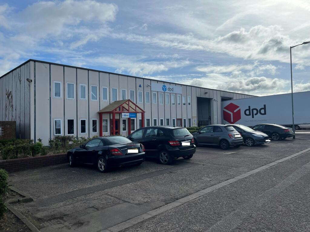 View of front of units 11 04 24 E.jpg