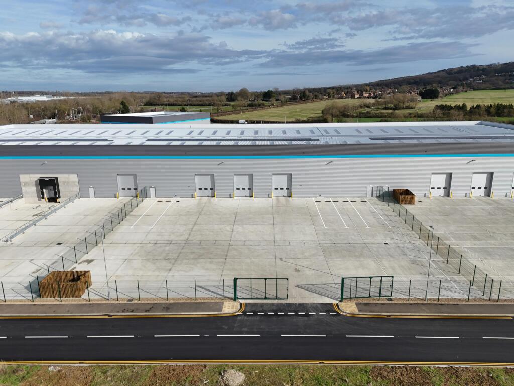 unit 9 main yard.JPG