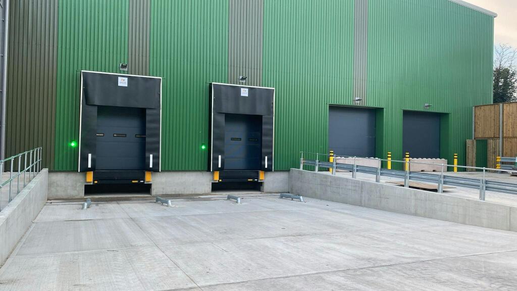 WhatsApp Image 20251126 at 153619.jpeg