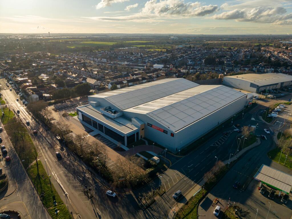 Hayes 4thFeb2026 Webres - Photos.co.uk -.jpg