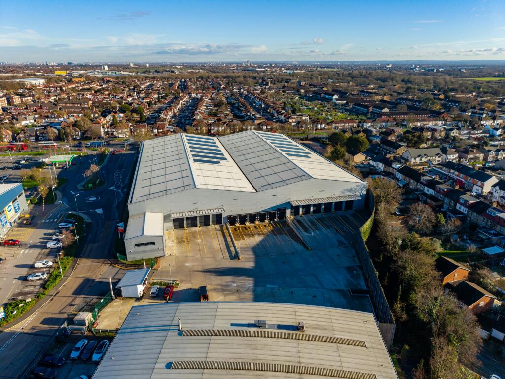 Hayes 4thFeb2026 Webres - Photos.co.uk --3.jpg