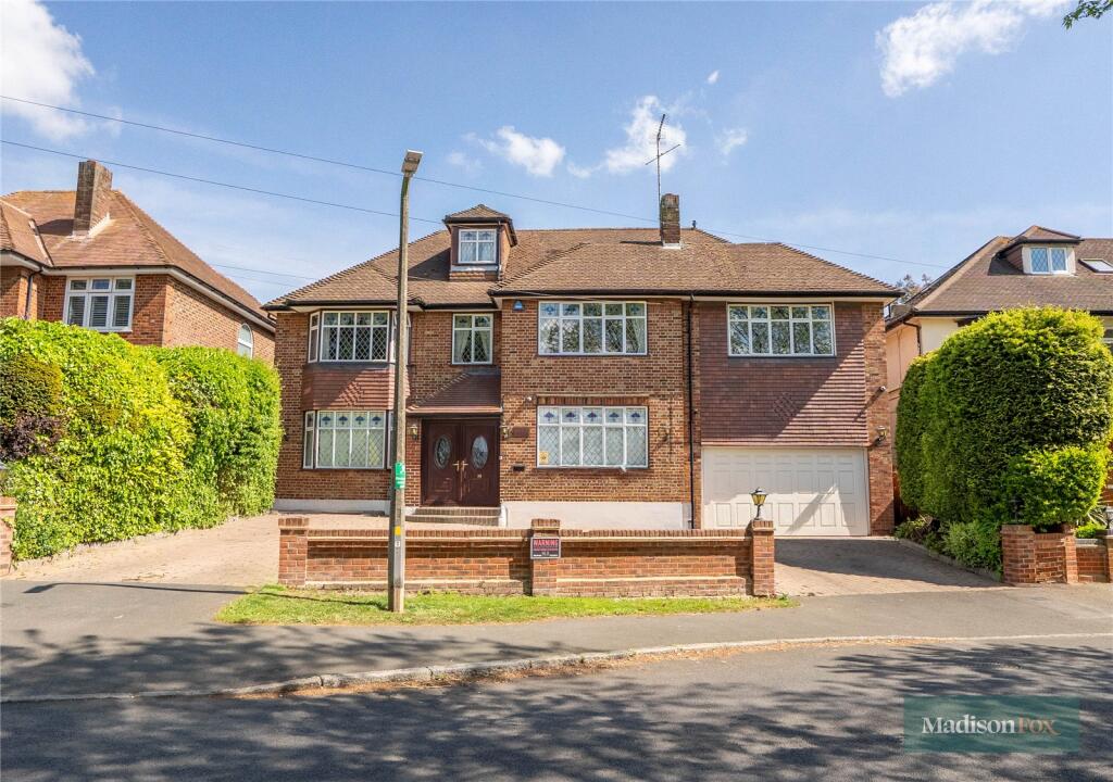 Main image of property: Lee Grove, Chigwell, Essex, IG7