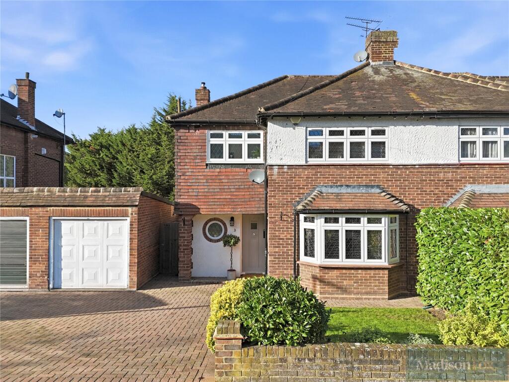 Main image of property: Dickens Rise, Chigwell, Essex, IG7