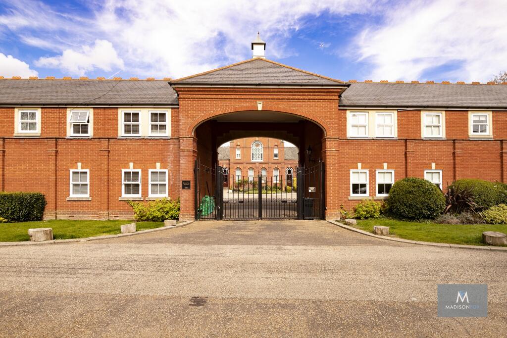 1 bedroom apartment for sale in Chapel Mews, Woodford Green, Greater