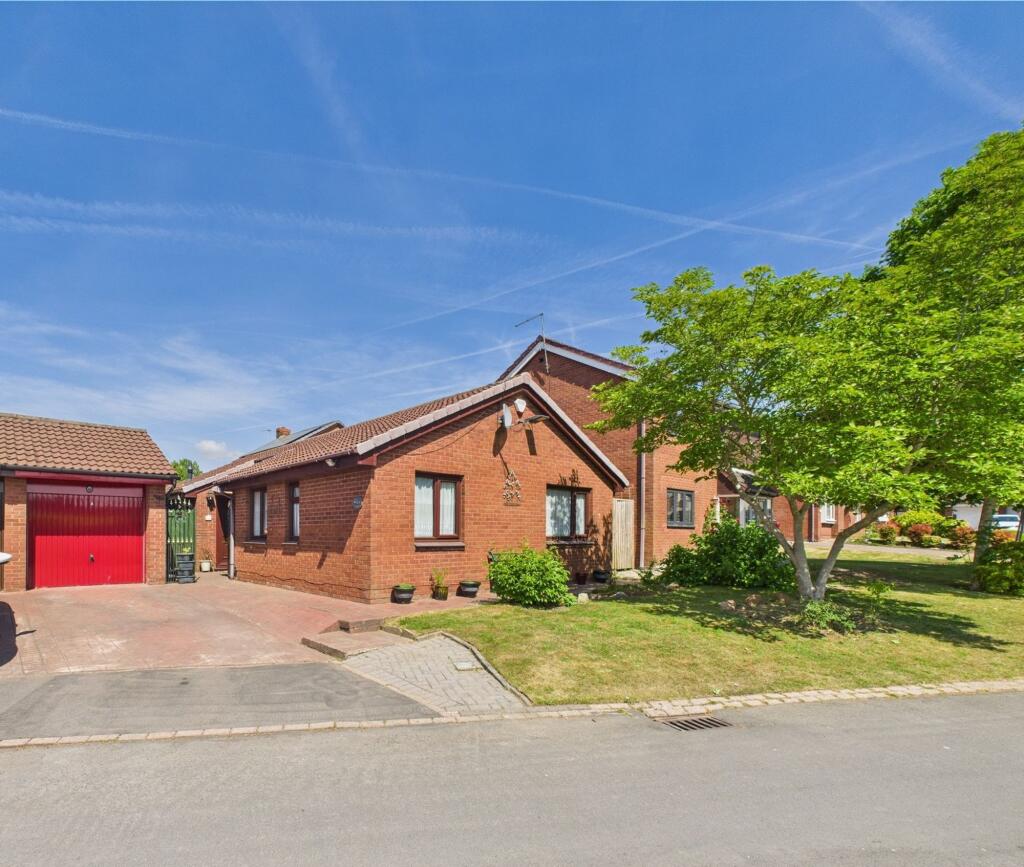 Main image of property: Crawley Close, Tyldesley, M29