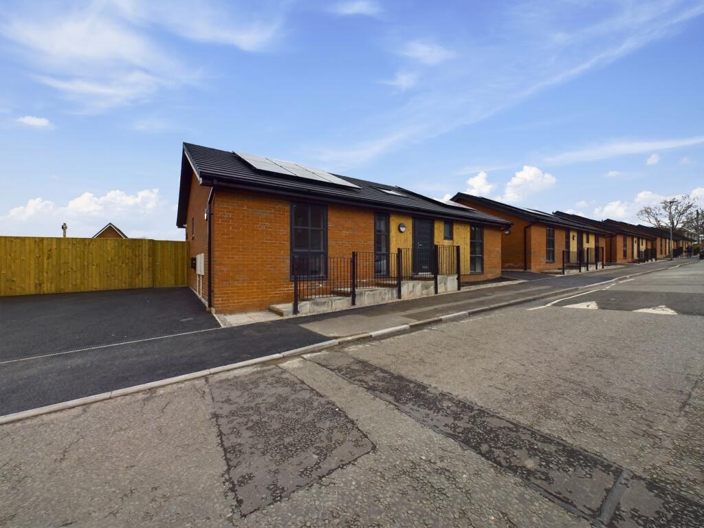 Main image of property: Elliott Street, Tyldesley, M29