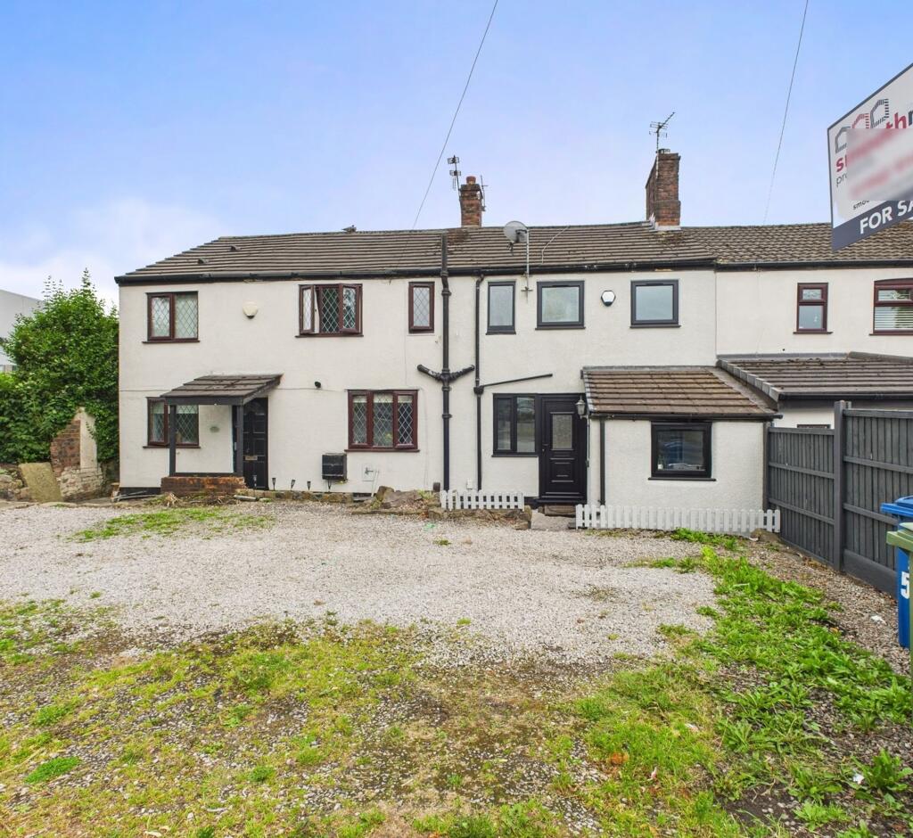 Main image of property: Manchester Road, Tyldesley, M29