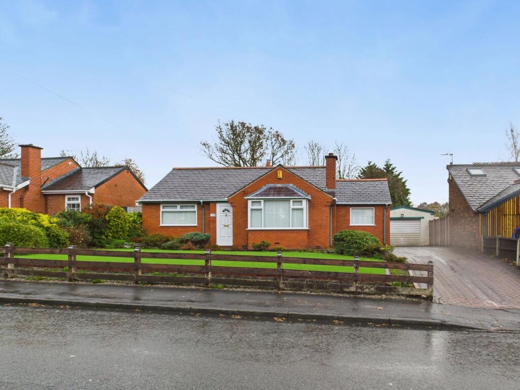 Main image of property: North Road, Atherton, M46