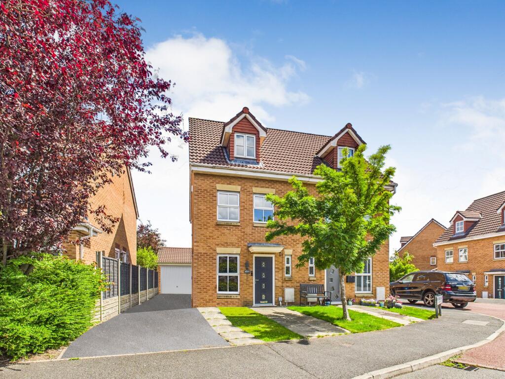 Main image of property: Wayfarers Drive, Tyldesley, M29