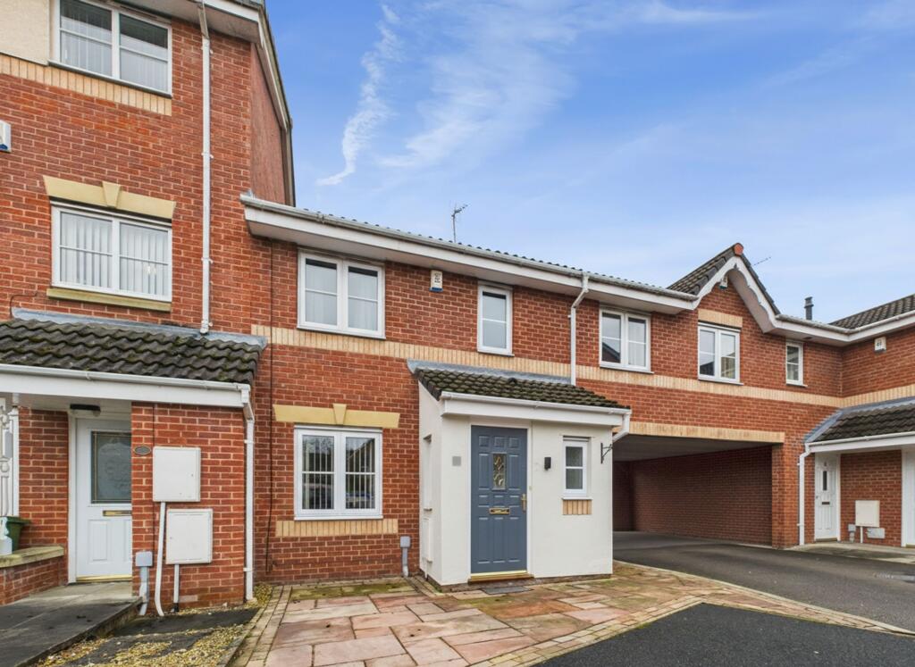 Main image of property: Mossfield Close, Tyldesley, M29
