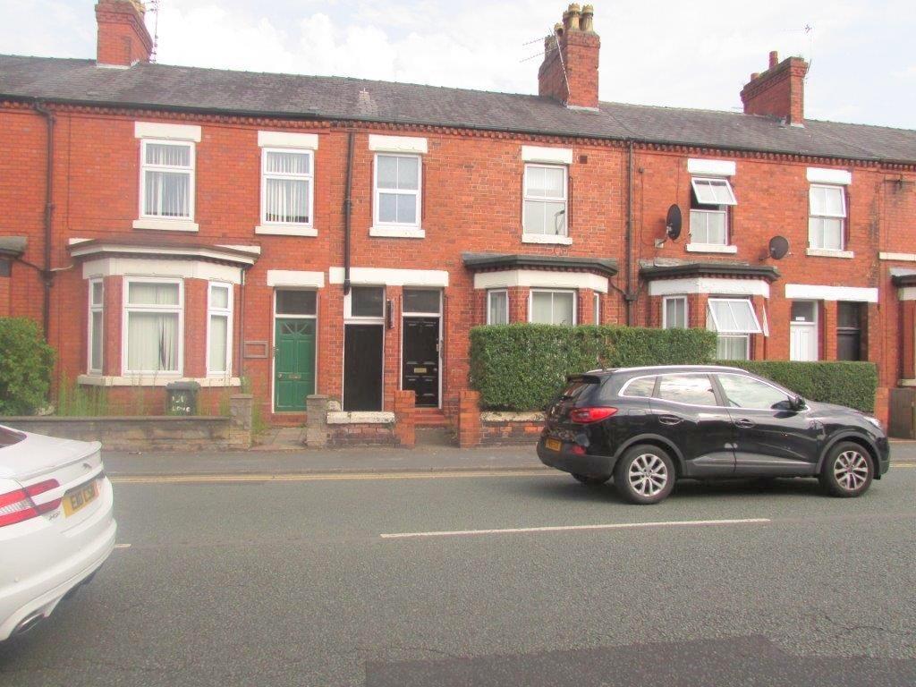 Studio flat for rent in Lovely Lane, Warrington, Cheshire, WA5