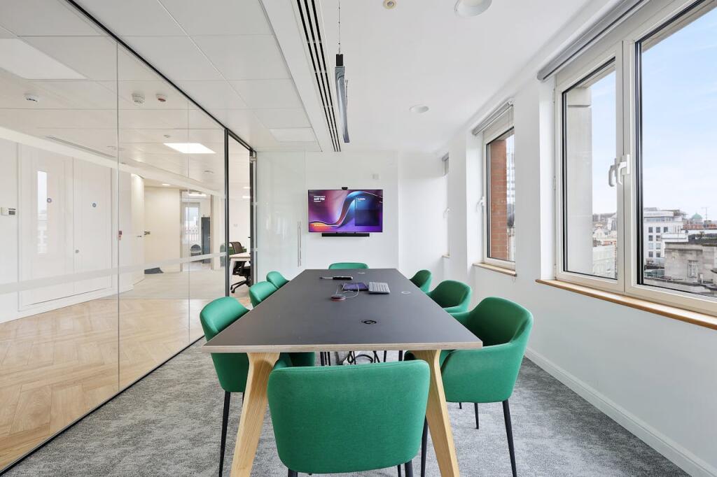 Office to lease in 39 Charing Cross Road, London, WC2H 0AR, WC2H