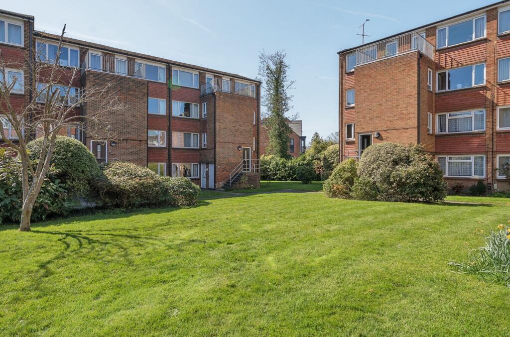 Main image of property: Ellison Way, Wokingham, RG40