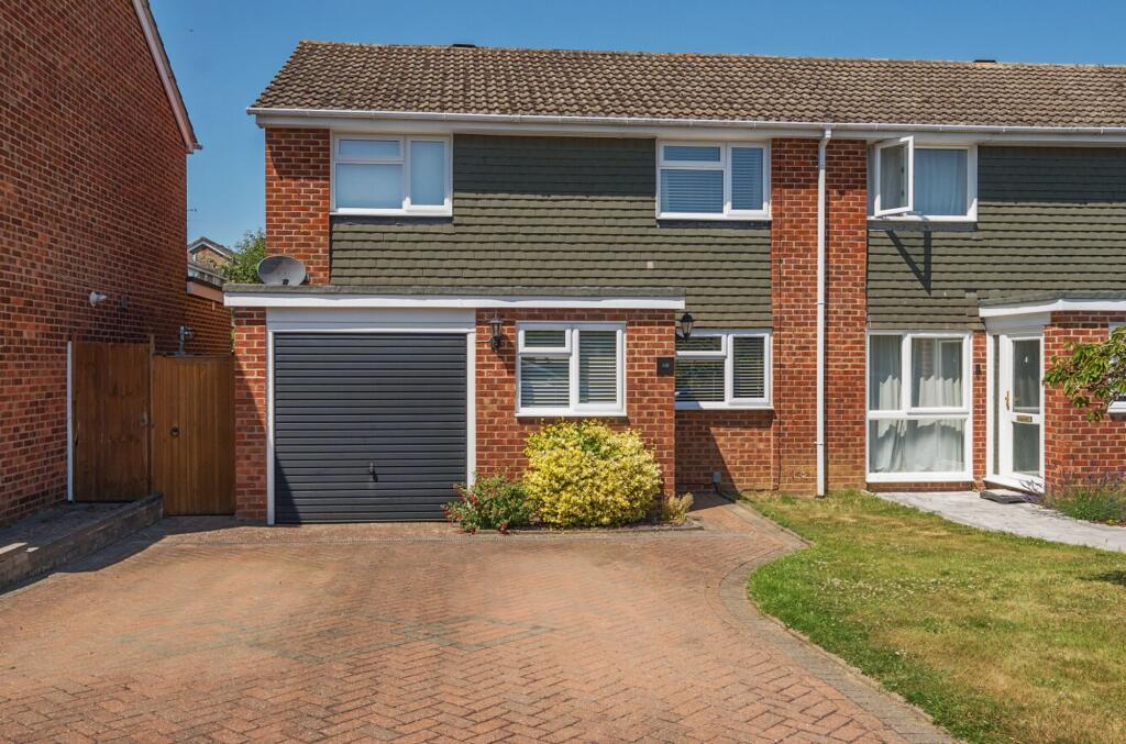 Main image of property: Bowyer Crescent, Wokingham, RG40